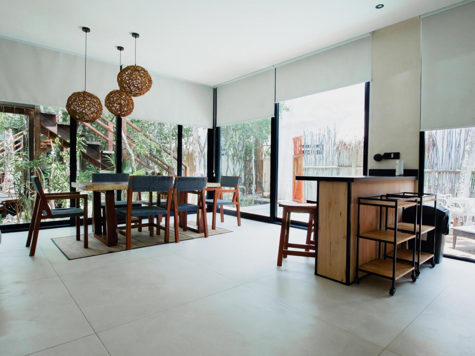 I & Ii Villa